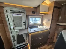 Fahrzeugbild Weinsberg CaraCompact 640 MEG Suite EDITION [PEPPER] #14