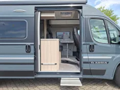 Bild 7 Adria Twin Plus 600 SPB Wechselrichter Solar 2xAGM TV