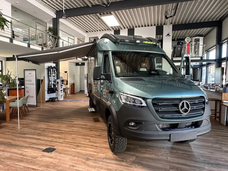 Fahrzeugbild Hymer Venture S Mercedes Angebot des Monats !! #3