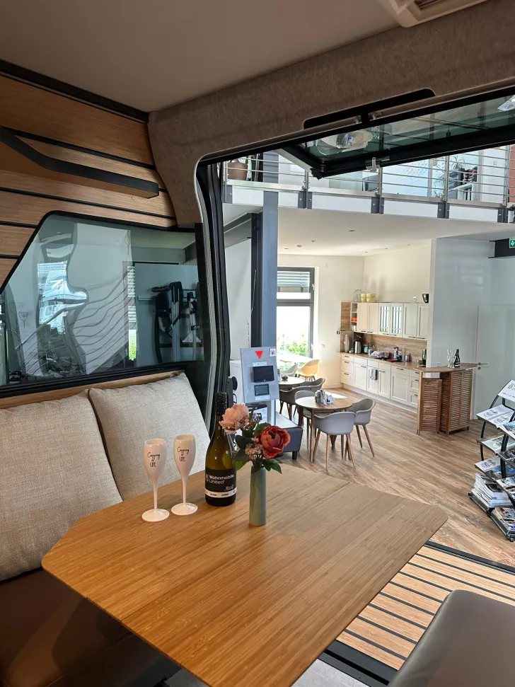 Fahrzeugbild Hymer Venture S Mercedes Angebot des Monats !! #18