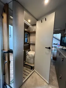 Fahrzeugbild Hymer Venture S Mercedes Angebot des Monats !! #26