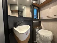 Fahrzeugbild Hymer Venture S Mercedes Angebot des Monats !! #28
