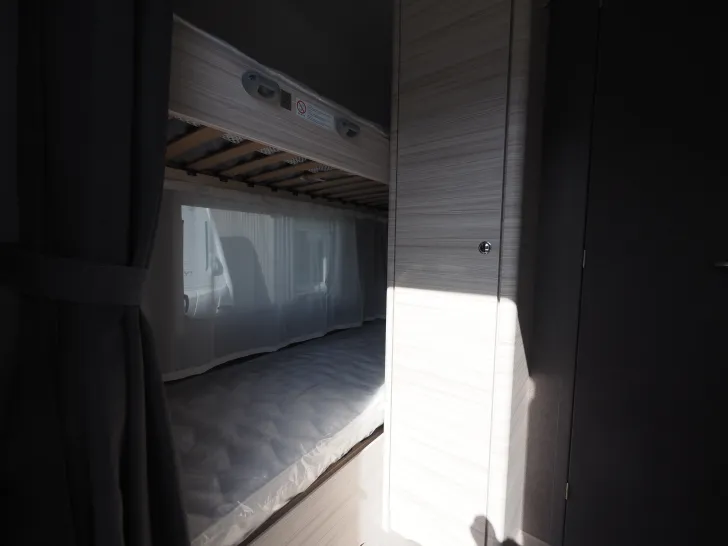 Fahrzeugbild Dethleffs C'Joy 480 QLK, Dynamic & Touring, Dusche #4