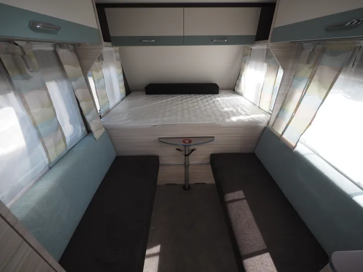 Fahrzeugbild Dethleffs C'Joy 480 QLK, Dynamic & Touring, Dusche #7