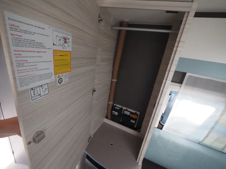 Fahrzeugbild Dethleffs C'Joy 480 QLK, Dynamic & Touring, Dusche #10