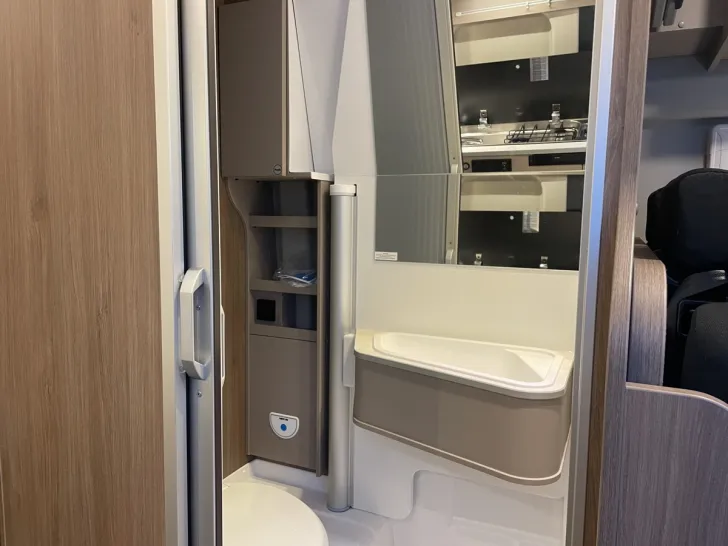 Fahrzeugbild Carado CV 640 PRO+ #24