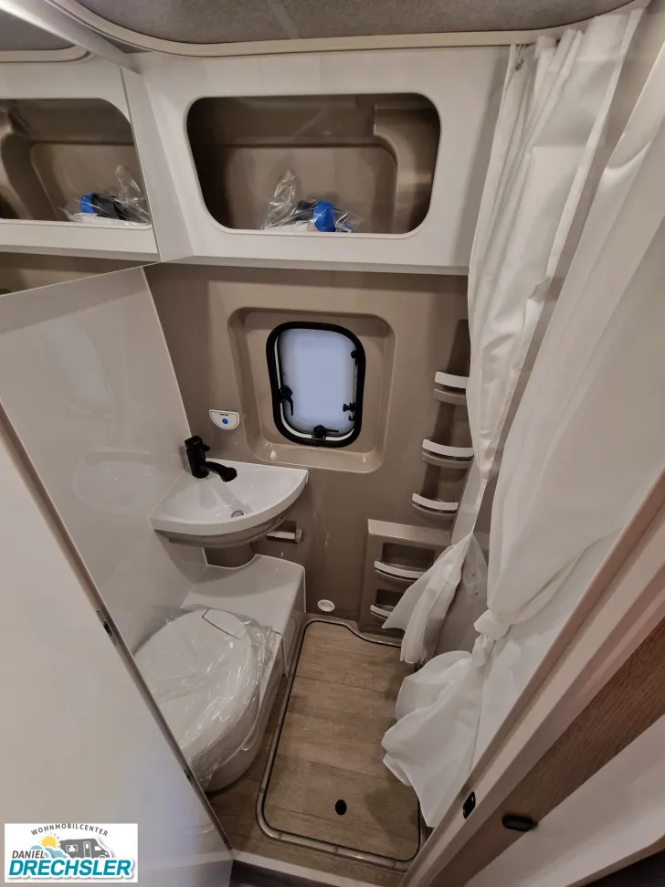 Fahrzeugbild Hobby ONTOUR VAN 600 FT Solaris #13