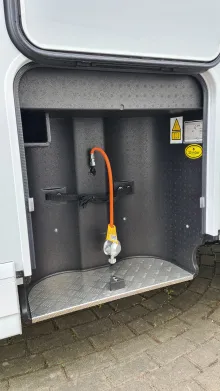 Fahrzeugbild Carthago C2-tourer I 147 RB-LE „K“ lightweight 3.5t *junger Gebrauchtwagen* #30