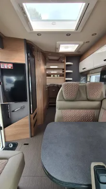 Fahrzeugbild Carthago C2-tourer I 147 RB-LE „K“ lightweight 3.5t *junger Gebrauchtwagen* #5