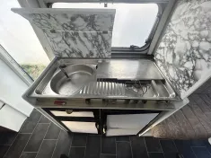Bild 3 Hymer Eriba Nova 310