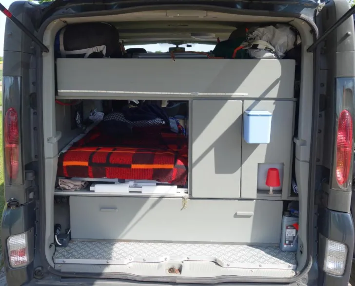 Fahrzeugbild Renault Trafic Selbstausbau #6
