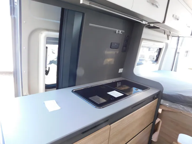 Fahrzeugbild Dethleffs Globetrail Advantage 600 DS Fiat Dieselheizung #13