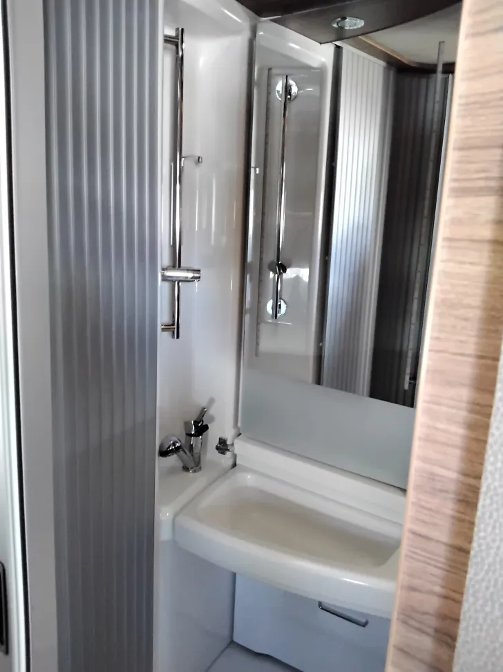 Fahrzeugbild Knaus VAN WAVE 640 MEG VANSATION 177 PS Automatik #14
