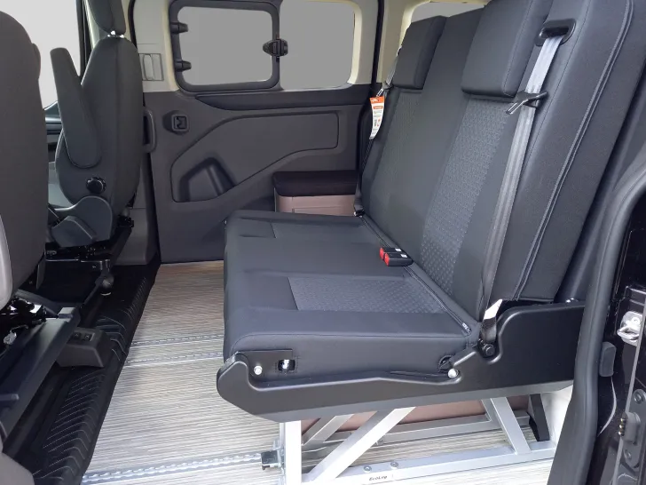 Fahrzeugbild CopaC 530 Bahia Bürstner Copa C 530 AutomatikRMO Kastenwagen, 110 kW (Diesel) #8