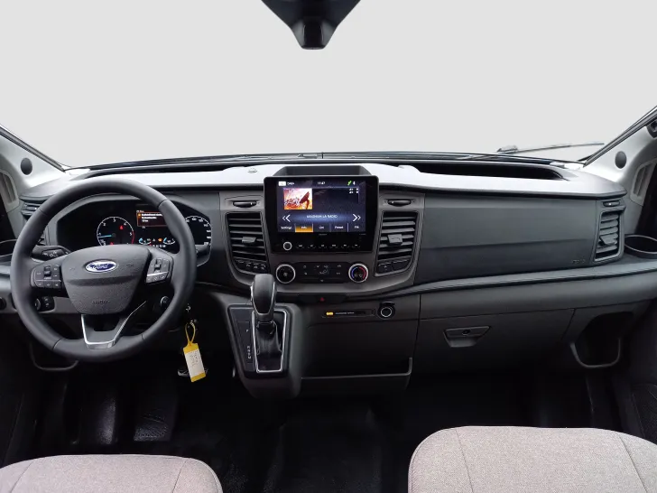 Fahrzeugbild Bürstner Signeo C 550 Automatik C550 Bahia 23-II #10