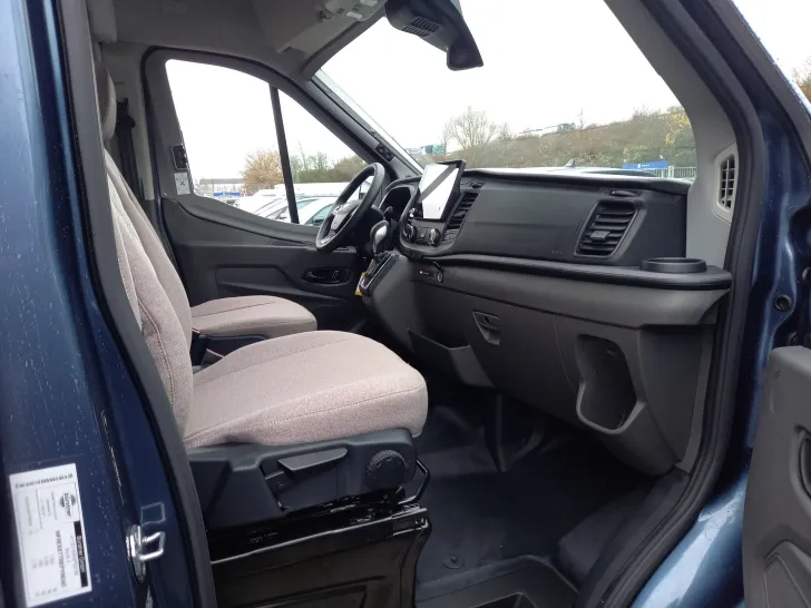 Fahrzeugbild Bürstner Signeo C 550 Automatik C550 Bahia 23-II #15