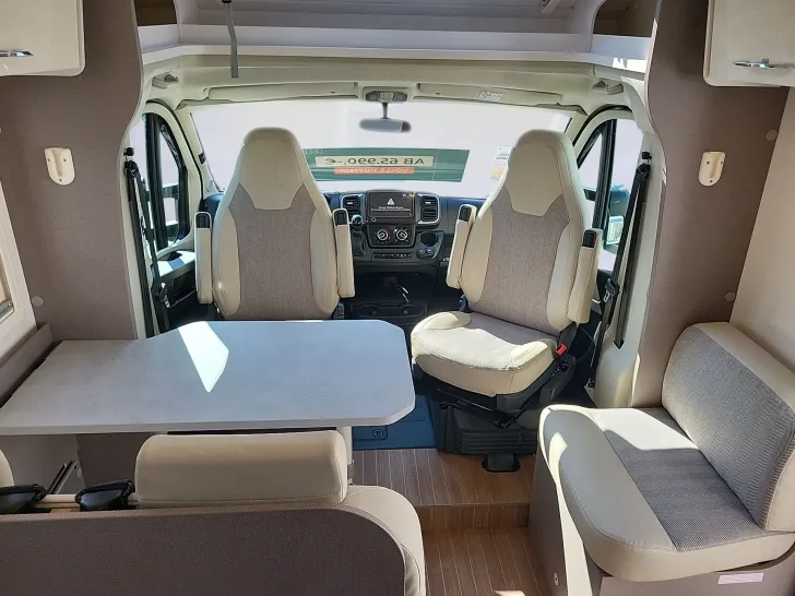 Fahrzeugbild Etrusco T 6.9 SB #6