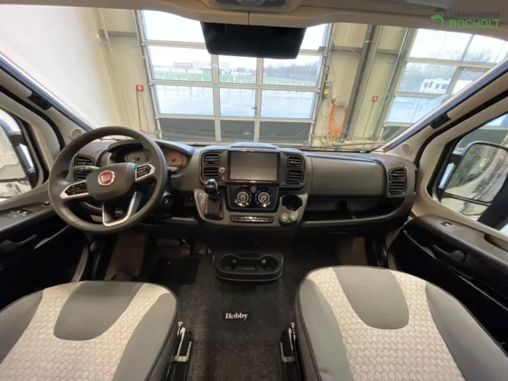 Fahrzeugbild Hobby Vantana De Luxe K60 FT Ehem. Mietwagen #9