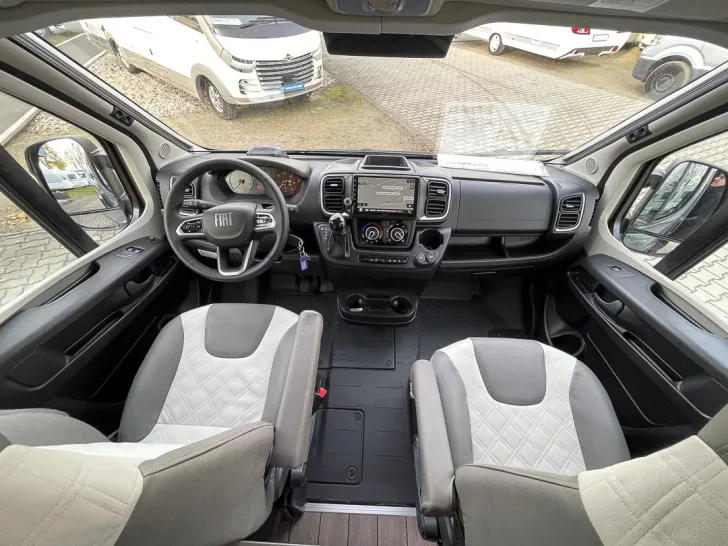 Fahrzeugbild Knaus BOXLIFE 600 ME PLATINUM SELECTION Aufstelldach #11