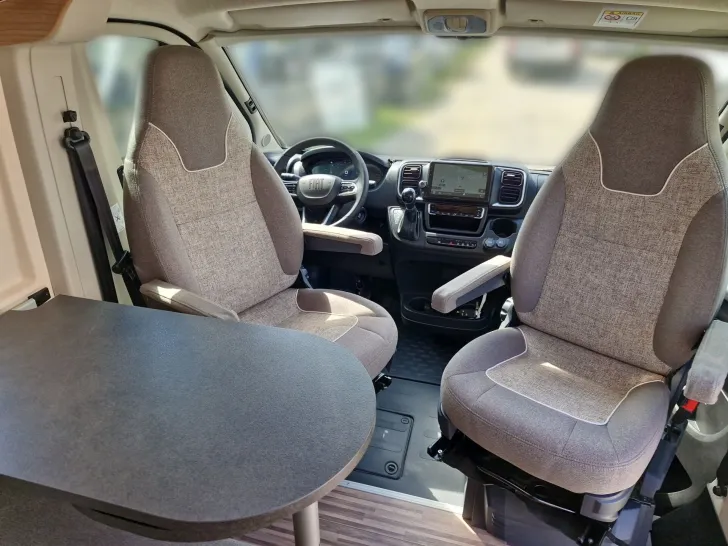 Fahrzeugbild Malibu COMPACT 540 DB #9