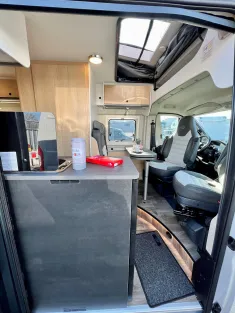 Bild 7 Sunlight Camper Van CLIFF 602 Adventure Edition *mit Aufstelldach*