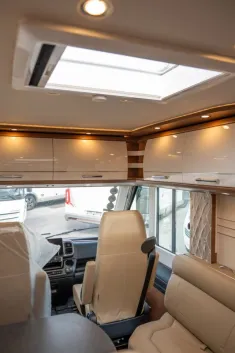 Bild 7 Carthago c-tourer  I 148 LE Automatik Kein Hubbett