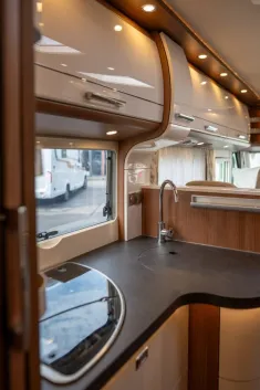 Bild 9 Carthago c-tourer  I 148 LE Automatik Kein Hubbett