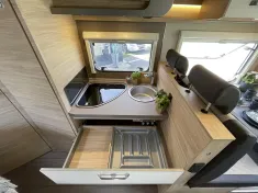 Bild 22 Weinsberg CaraSuite 650 MF *5ter Sitzpl.*Markise*