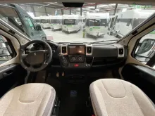 Fahrzeugbild Knaus BoxLife Pro 600 Street Peugeot - 60 YEARS Ehemaliger Mietwagen #8