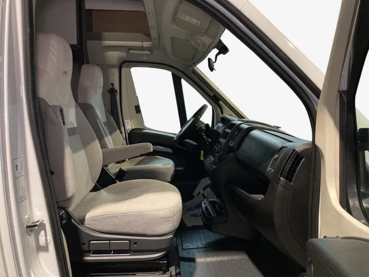 Fahrzeugbild LMC Tourer Lift H 730 G #8