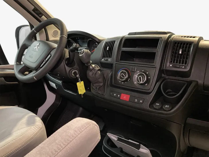 Fahrzeugbild LMC Tourer Lift H 730 G #9