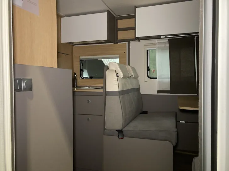 Fahrzeugbild LMC Tourer Lift H 730 G #13
