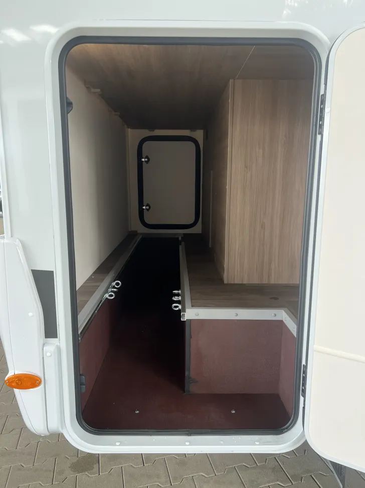 Fahrzeugbild Carado A 132 PRO Radio & Rückfahrkamera #6