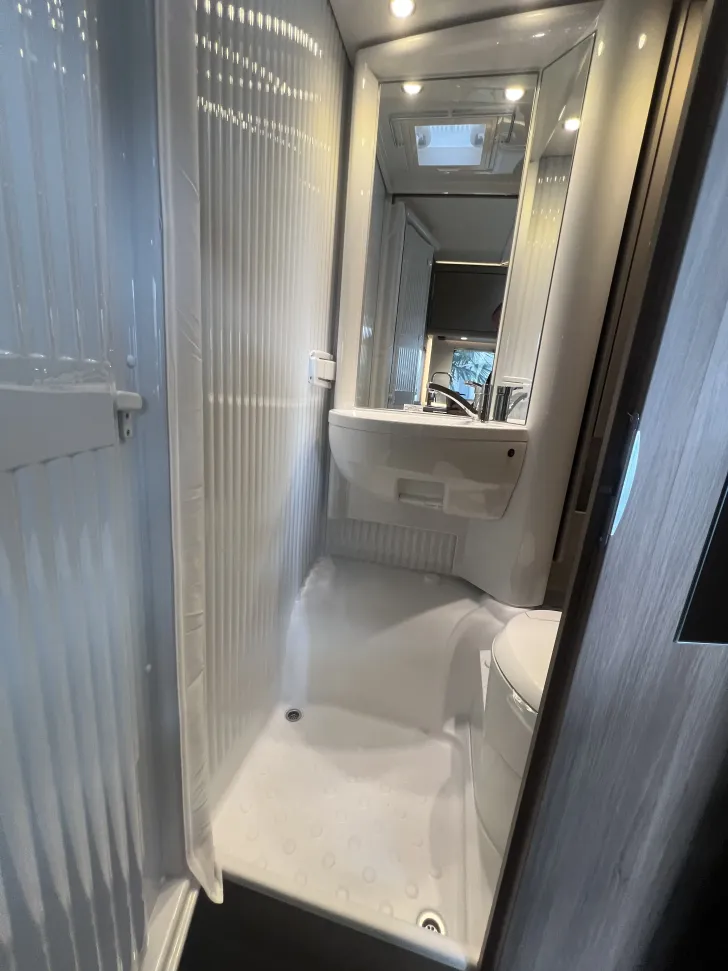 Fahrzeugbild Carado A 132 PRO Radio & Rückfahrkamera #12