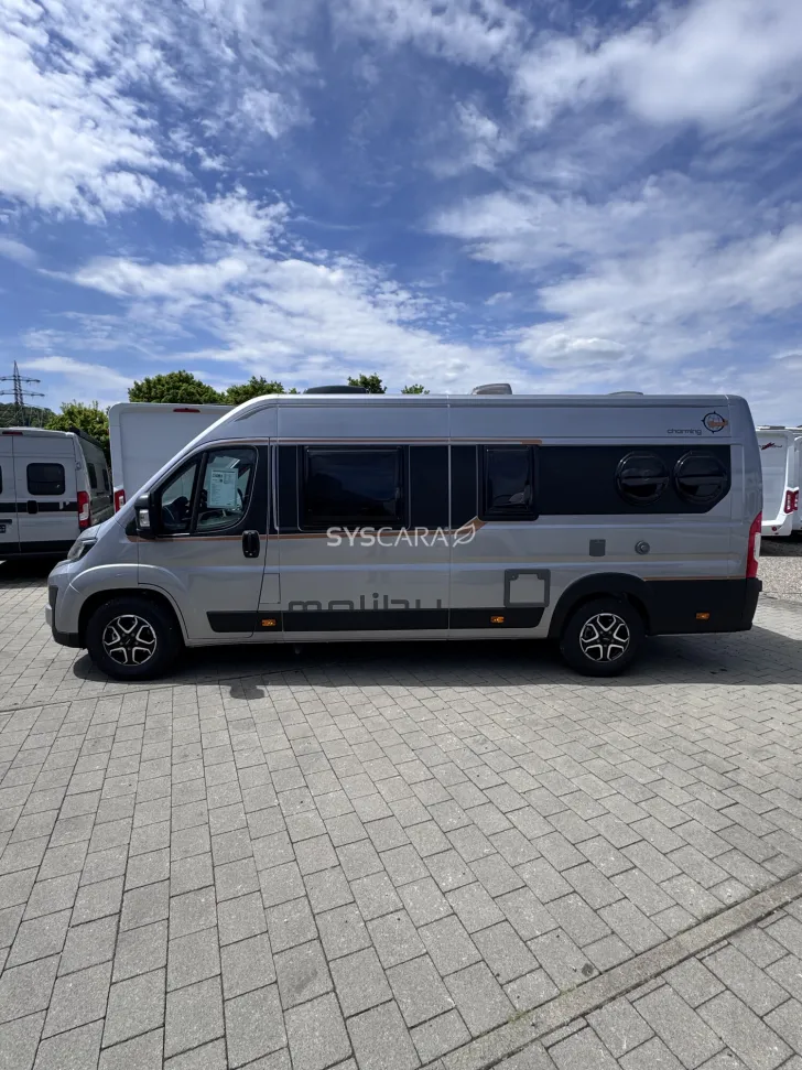 Fahrzeugbild Malibu Van first class - two rooms 640 LE RB charming coupé 180PS 8 Gang Aut Gas+E Heizung #3