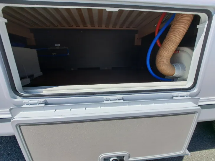 Fahrzeugbild Knaus Sport 460 EU #11