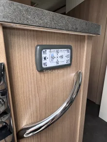 Fahrzeugbild Malibu T 430 LE Hubstützen Lithium Solar Pandora TV #6