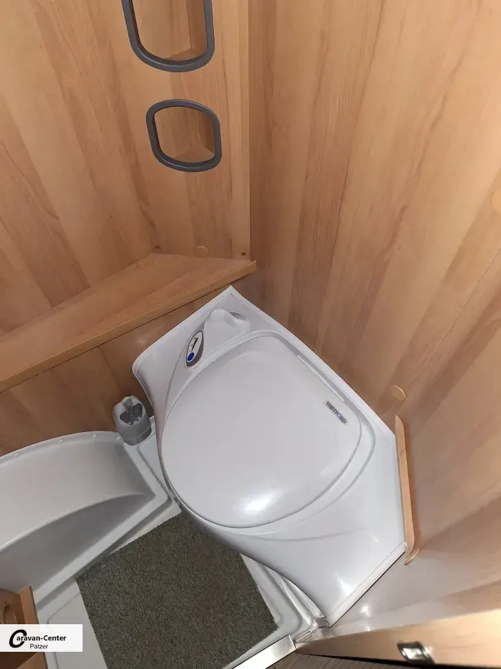 Fahrzeugbild Hymer Eriba Nova 470 #7