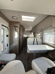 Fahrzeugbild Carado I 338 #4