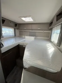 Fahrzeugbild Carado I 338 #11