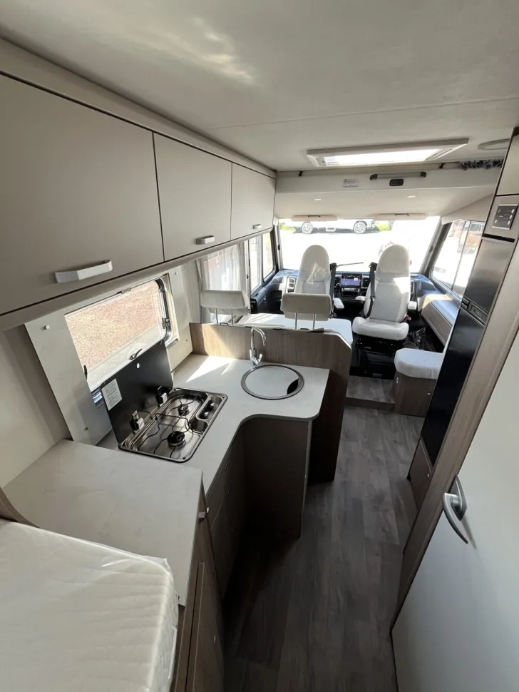 Fahrzeugbild Carado I 338 #12