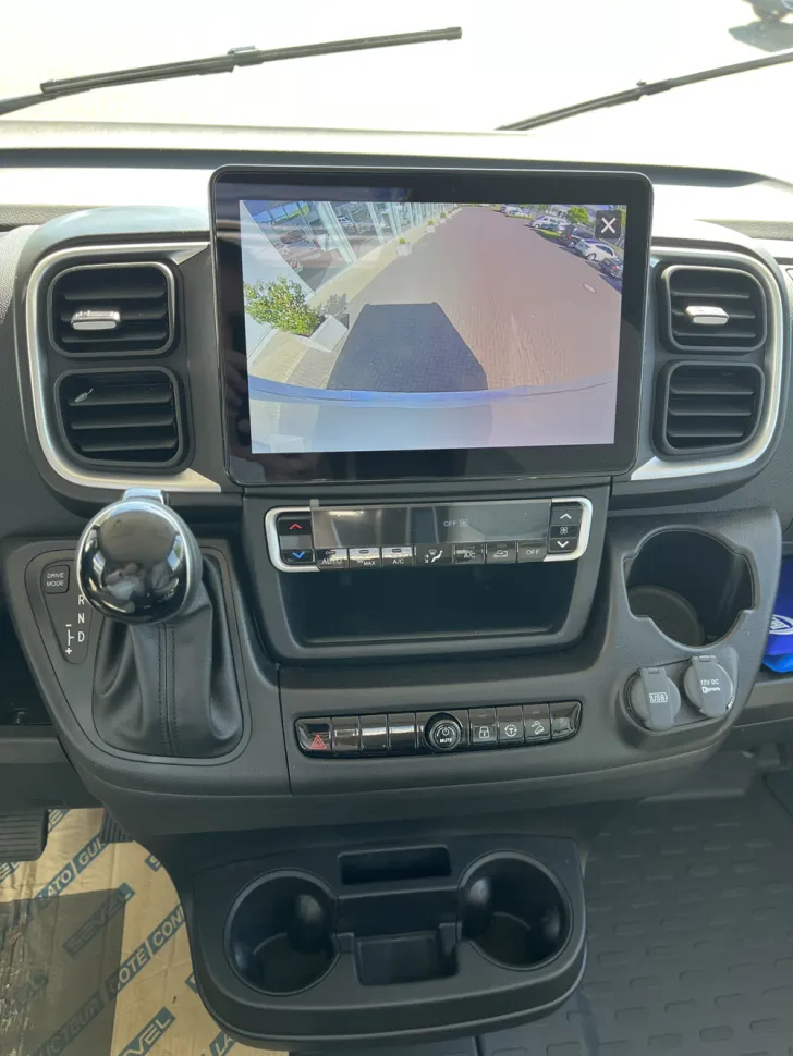 Fahrzeugbild Carado I 338 #14