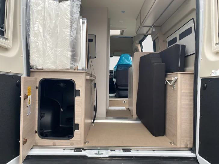 Fahrzeugbild Bürstner Campeo C 540 4x4 Navi/RFK/Markise/Fahrradträger #16