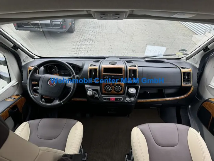 Fahrzeugbild Adria Supreme Coral S670 SL Autom ALDE Luftfederung 1A #4