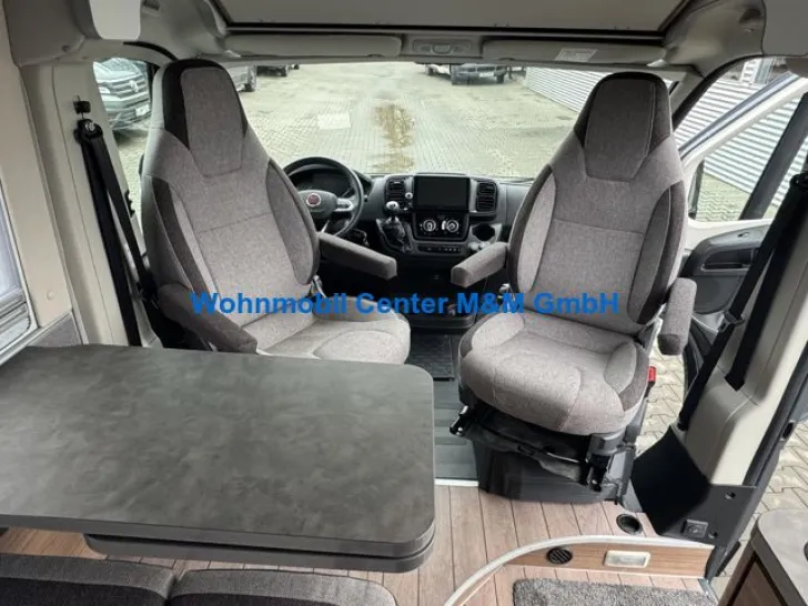 Fahrzeugbild Knaus BoxLife 600 DQ Modell 2023 Navi Kamera #5