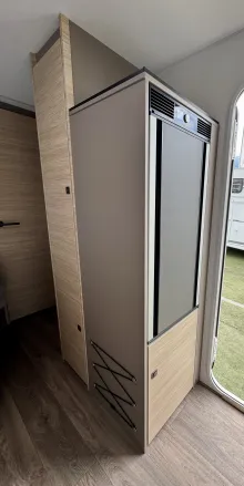 Fahrzeugbild NEXT 380 1000 kg leichter Hagelschaden #8