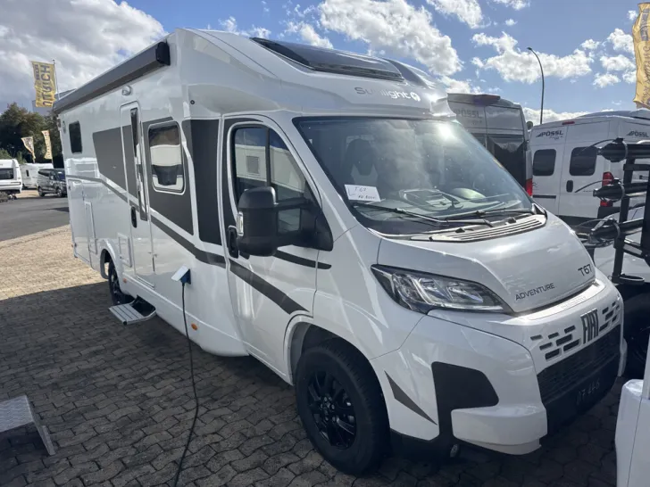 Fahrzeugbild Sunlight T 67 Adventure Edition #1