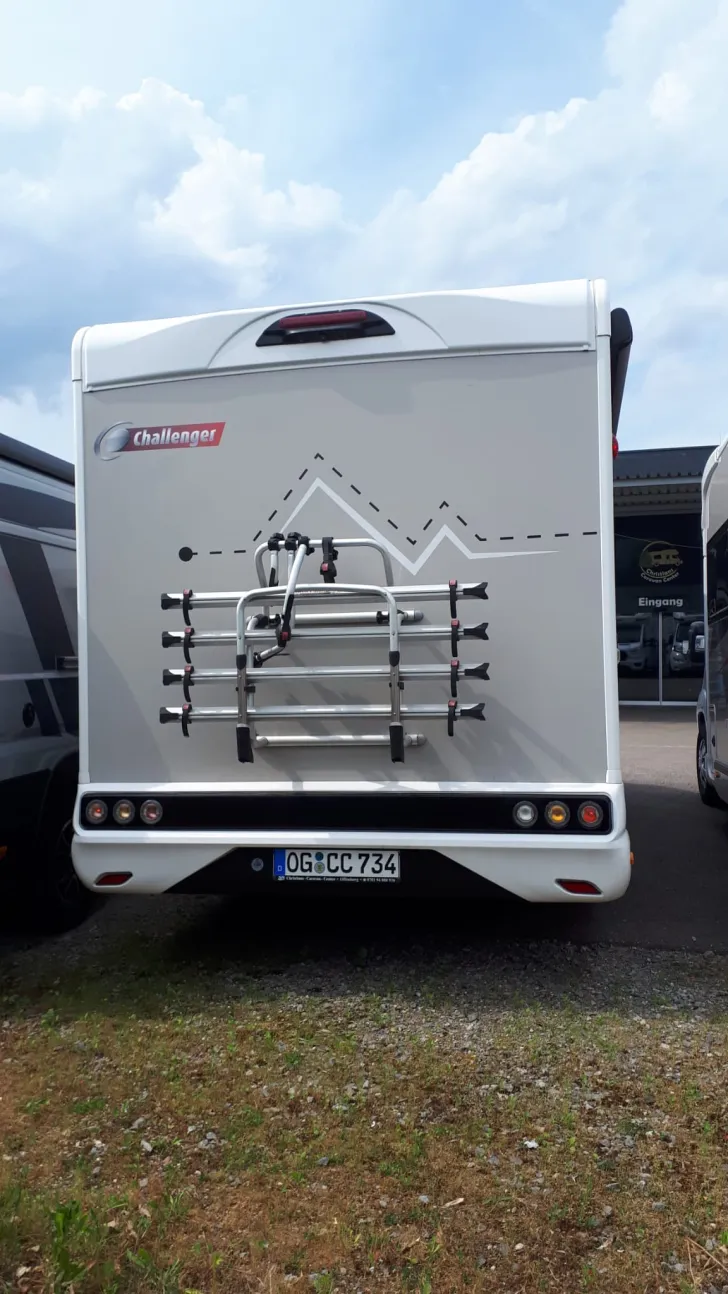 Fahrzeugbild Challenger Teilintegriert 337GA Graphite Ultimate - nach Mietsaison verfügbar! #4