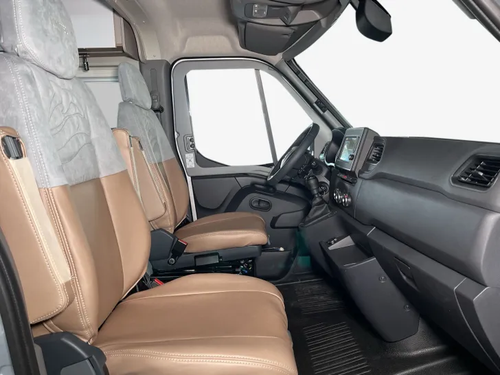 Fahrzeugbild Bürstner Delfin C 621 #8