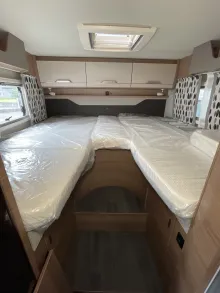 Sicht vorne-hinten Knaus Van TI 640 MEG VANSATION MAN Lager Abverkauf